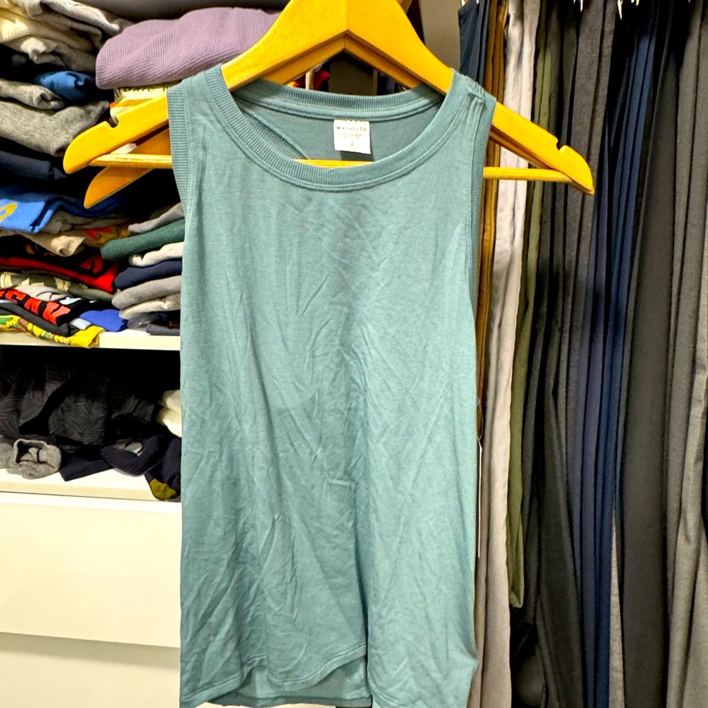 Athleta tank top
